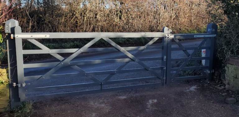 Pair of wooden driveway/farm gates used