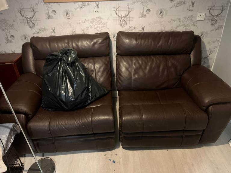 Leather sofa 