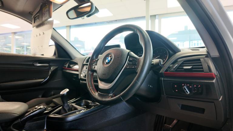 2017 BMW 1 Series 118d Sport 5dr [Nav] HATCHBACK Diesel Manual