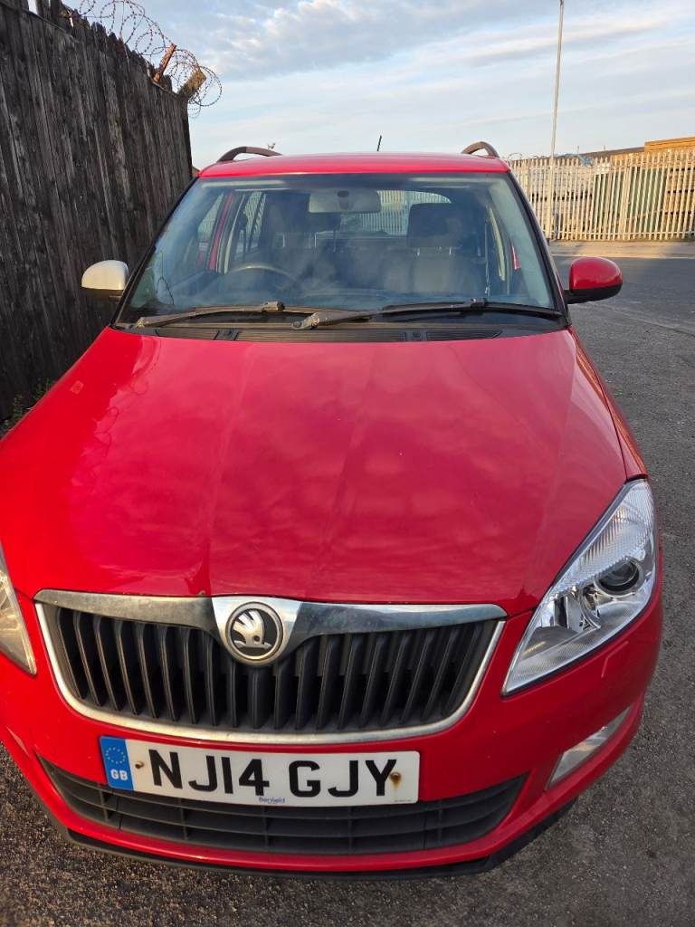 Skoda, FABIA, Estate, 2014, Manual, 1598 (cc), 5 doors