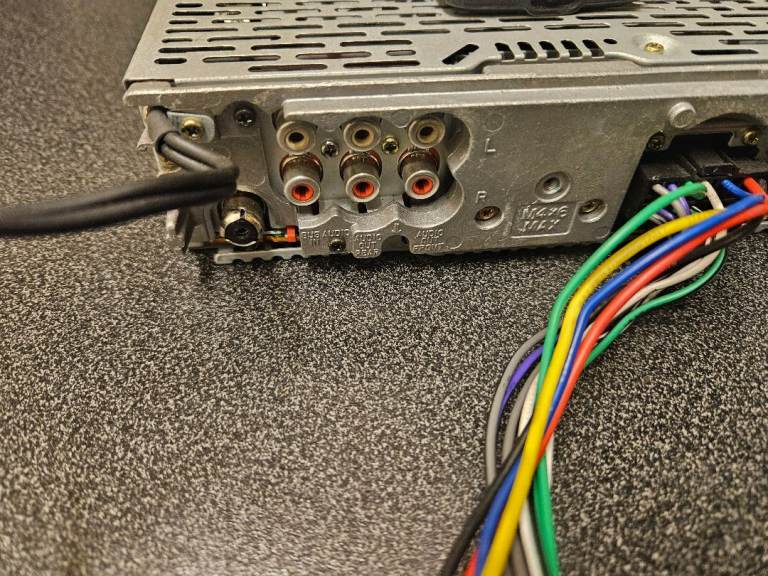 Sony cd player with remote fully working with pre amp connections