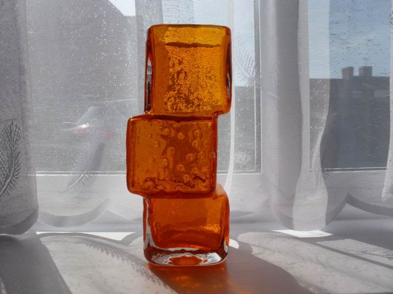 Whitefriars Tangerine Drunken Bricklayer Vase 9673