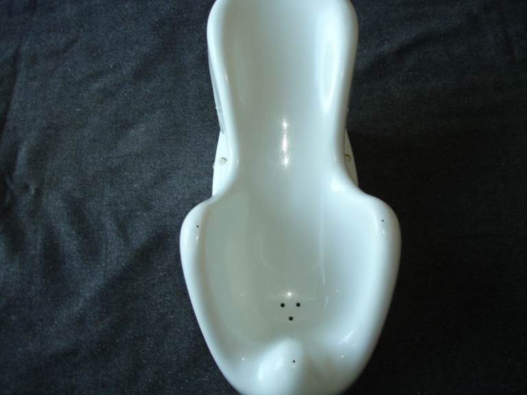 image for  2 BABY BATH SEAT FROM BIRTH