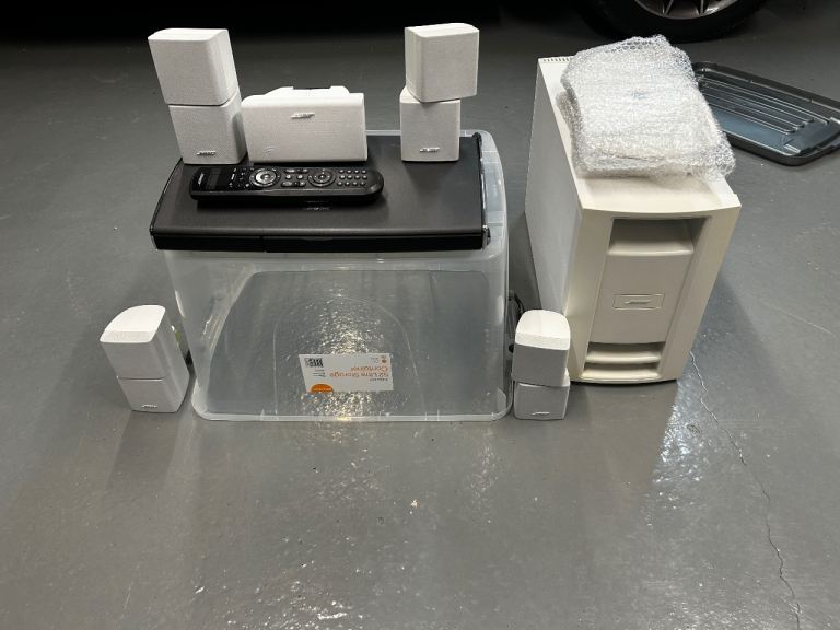 Bose home theatre system 