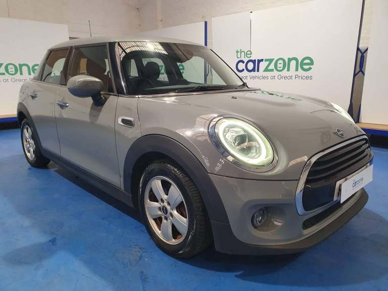 2019 MINI Hatch 1.5 Cooper Classic II 5dr Auto HATCHBACK PETROL Automatic