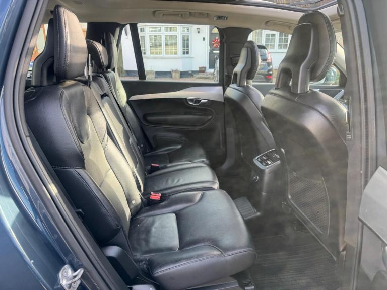 2017 Volvo XC90 2.0 T8 Hybrid Momentum Pro 5dr Geartronic ESTATE PETROL/ELECTRIC Automatic