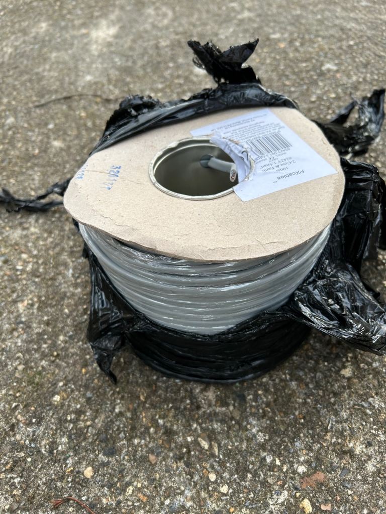 100 Metres of Twin and Earth Cable