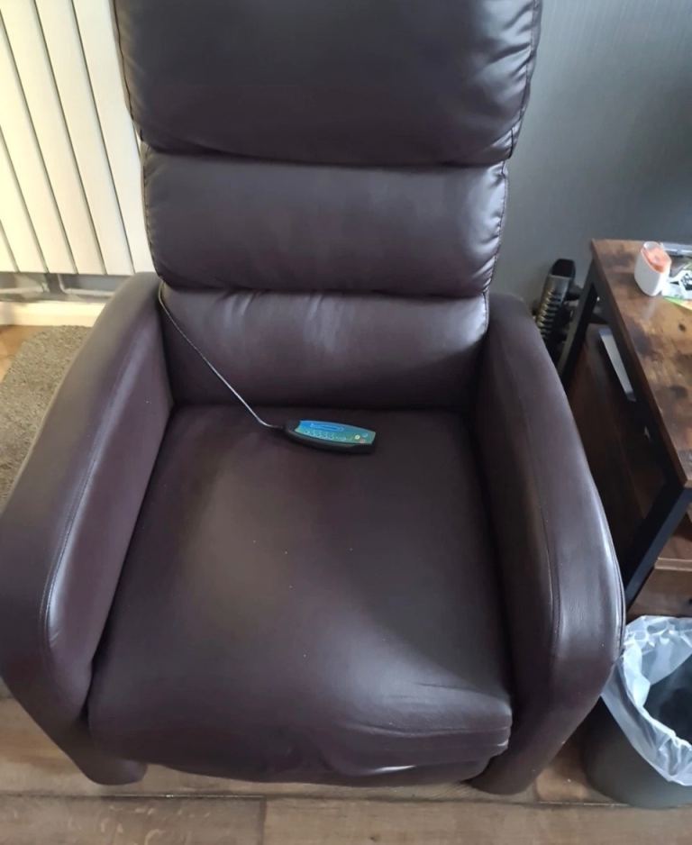 Can deliver electric riser recliner sit to stand mobility armchair arm chair massage heat usb port