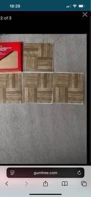 Self adhesive vinyl tiles