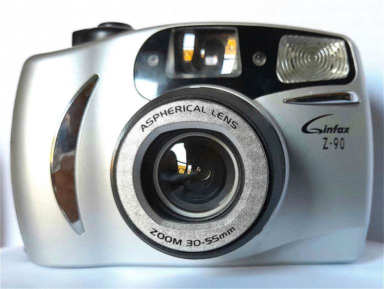 INFAX Z90 ZOOM 30-55 mm CAMAERA 35 mm FILM