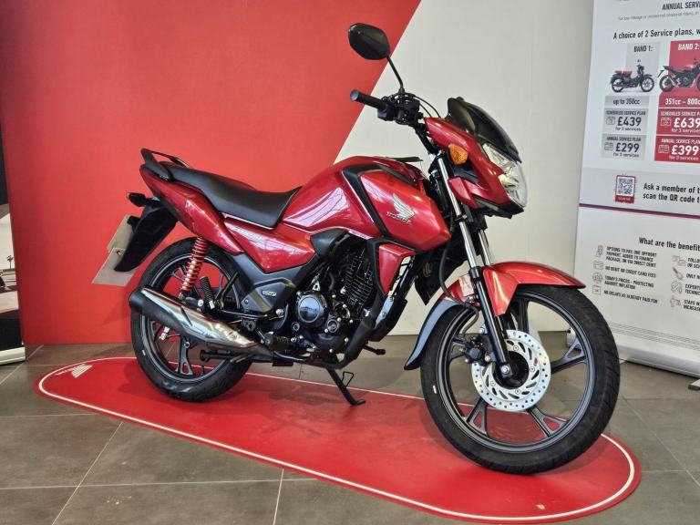 2024 HONDA CB125F RED METALLIC ONE OWNER LOW MILEAGE SUPER CLEAN GREAT VALUE