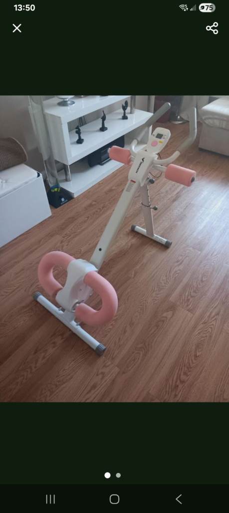 Exercise machine for abs