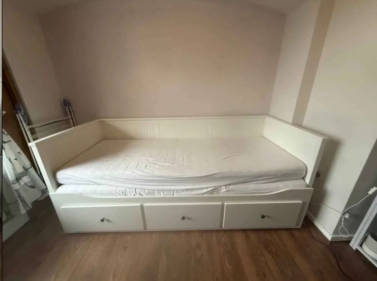 Hemnes Ikea Bed
