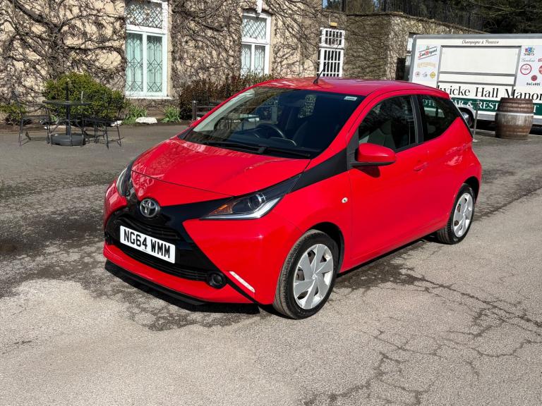 2014 Toyota Aygo 1.0 VVT-i x-play Hatchback 5dr Petrol Manual Euro 5 Euro 5 (68