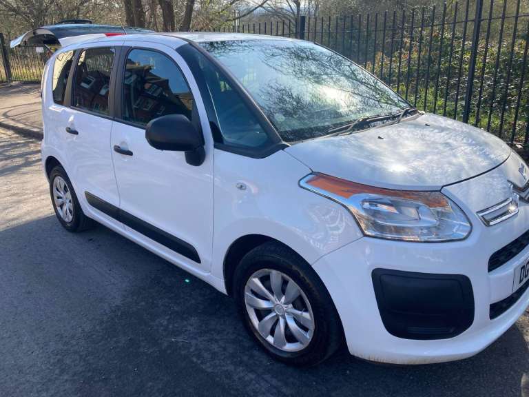 013 Citroën C3 Picasso VTR+ 1.4 Petrol – ULEZ Compliant – Long MOT