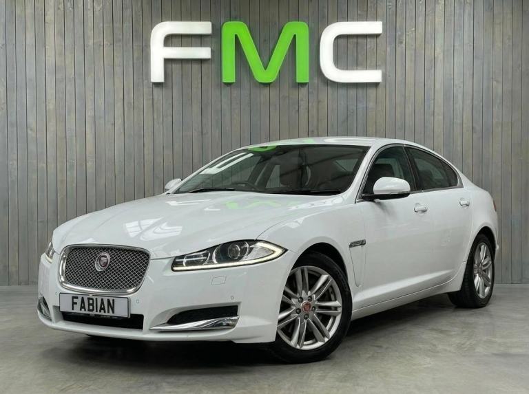 2014 Jaguar XFJaguar XF 2.2d Luxury Auto **Lovely Example - Low Miles**