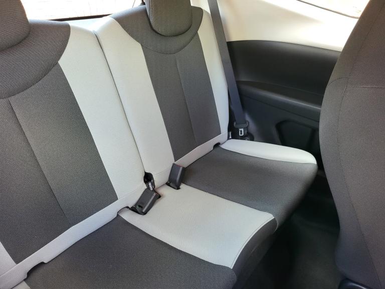 2016 Toyota AYGO 1.0 VVT-i X-Play 3dr HATCHBACK Petrol Manual