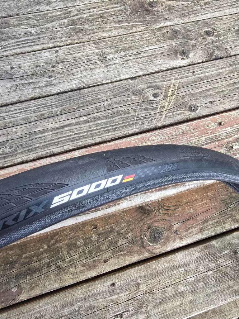 Continental 28mm tyres x2