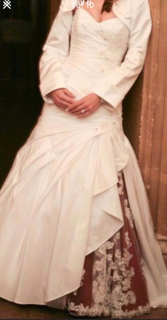 White wedding gown 