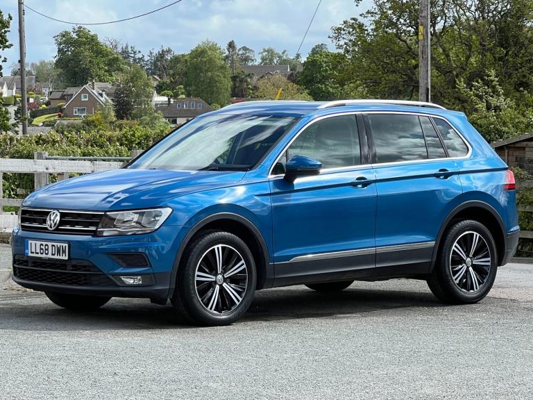 2018 Volkswagen Tiguan 2.0 TDi 150 4Motion SE 5dr 1 Former Keeper New Timing Belt changed FSH EST...