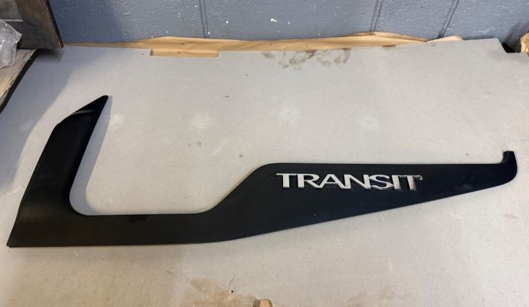 Ford transit mk7 2.2 passenger door outer trim moulding 