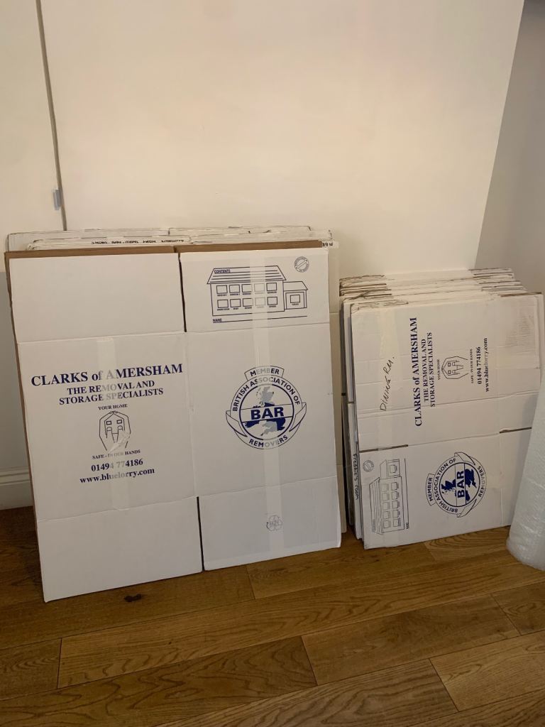 Bargain : 29 Removal Boxes and bubble wrap