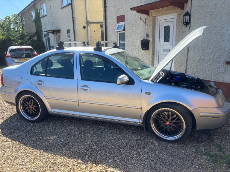 Volkswagen, BORA, Saloon, 2003, Manual, 1896 (cc), 4 doors