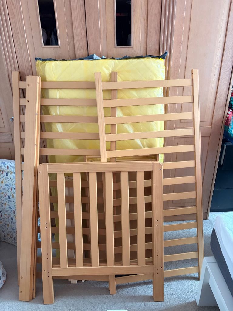 Tutti Bambini Malmo Cot Bed with Changing Table and Mattress
