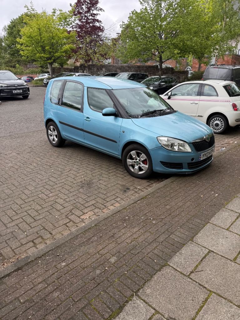 Skoda, ROOMSTER, MPV, 2013, Semi-Auto, 1197 (cc), 5 doors