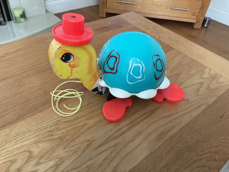 VINTAGE FISHER PRICE ‘TIP TOE TURTLE’ PULL ALONG TOY