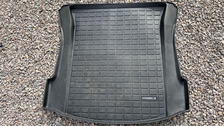Tesla 3 boot liner 