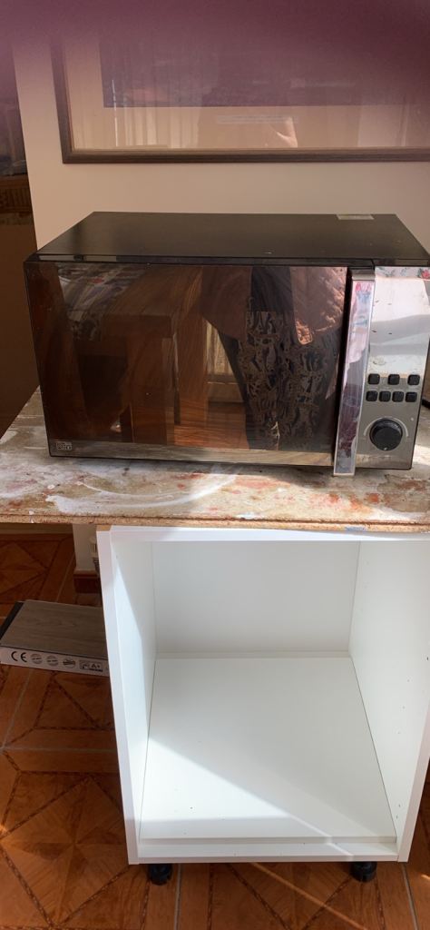 Microwave with grill Sainsbury’s model 