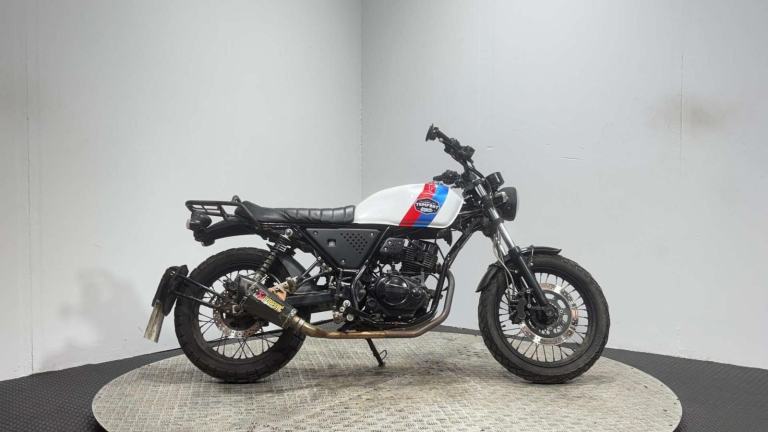 Lexmoto Tempest 2023 23K GOOD RUNNING RETRO NAKED PROJECT BIKE 125CC LEARNER