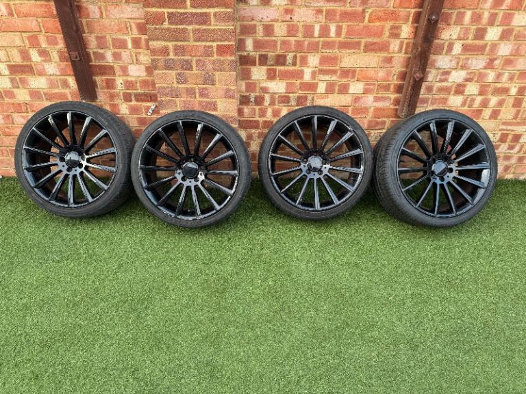 19” MERCEDES ALLOY WHEELS WITH TYRES BLACK 