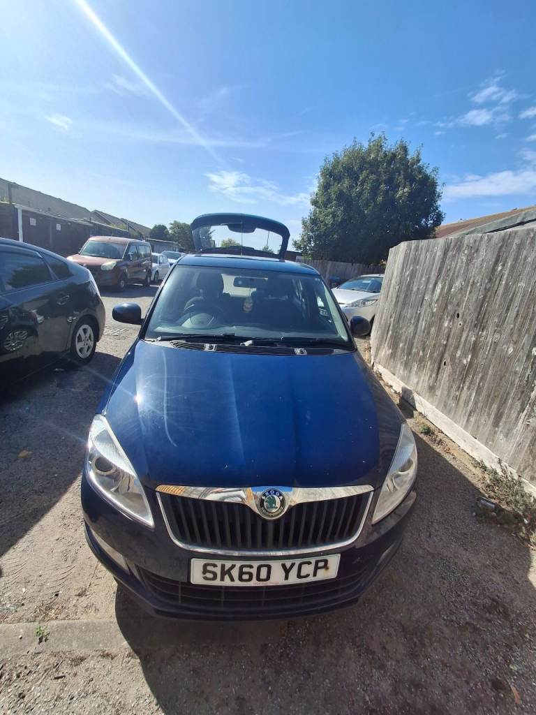 Skoda, FABIA, Hatchback, 2010, Semi-Auto, 1197 (cc), 5 doors