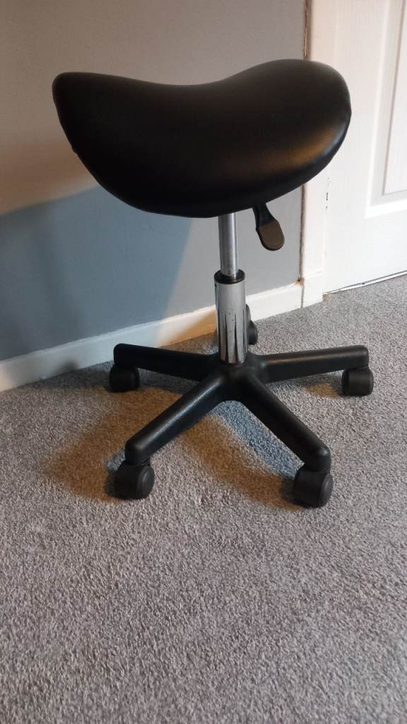 Saddle Stool for hairdresser or Beautician 