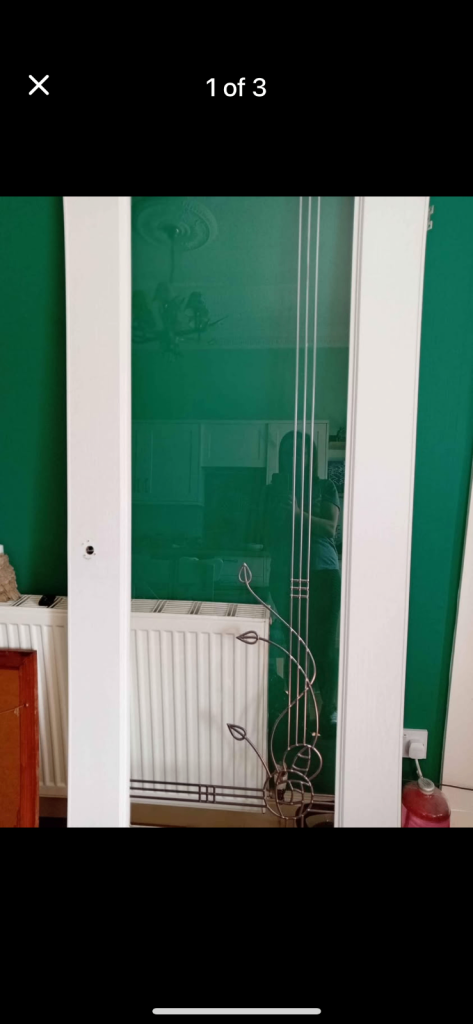 Internal glass door 