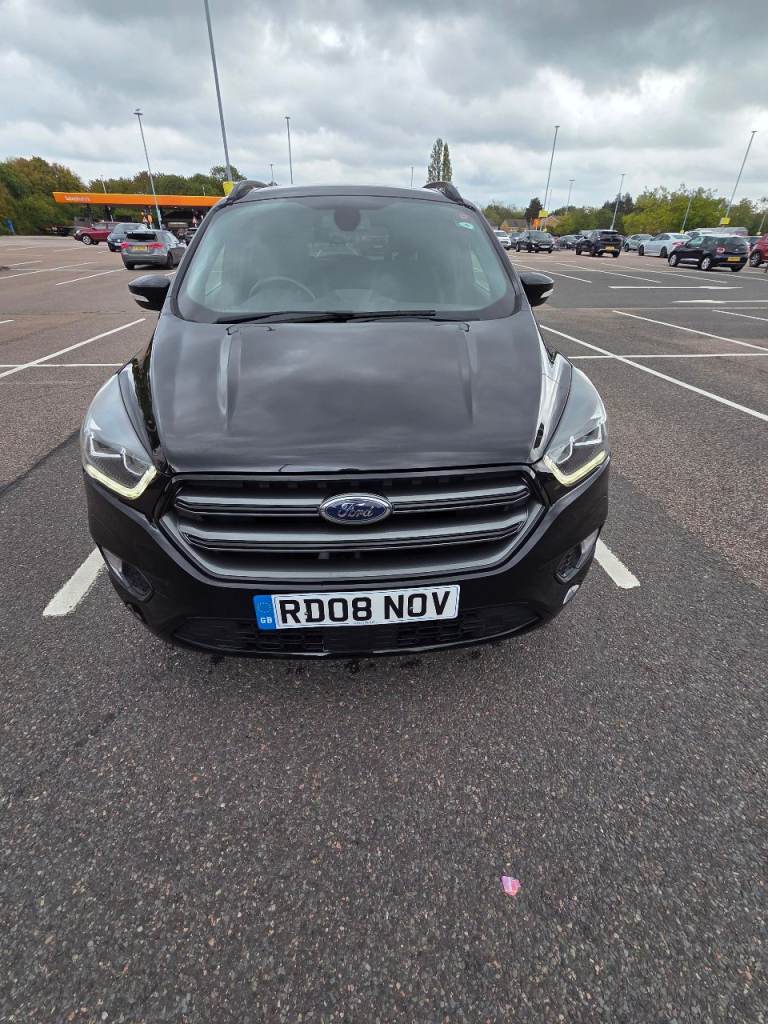 Ford, KUGA, Hatchback, 2018, Manual, 1498 (cc), 5 doors