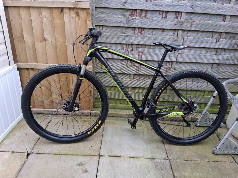 Specialized Stumpjumper Competition Carbon 29 Bike