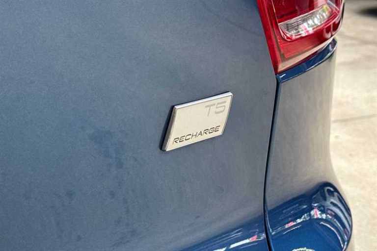 2021 Volvo XC40 1.5 T5 Recharge PHEV R DESIGN Pro 5dr Auto ESTATE PETROL/ELECTRIC Automatic