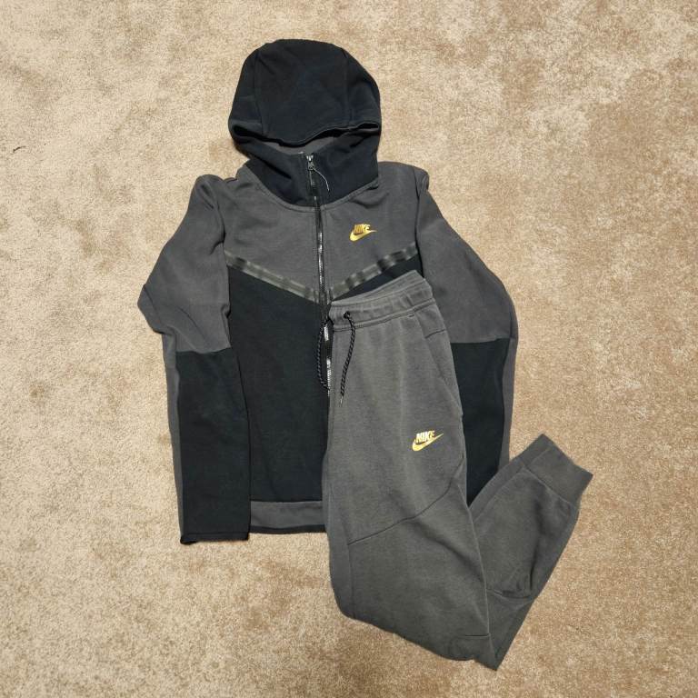 Nike Tech Fleece Tracksuit Black with Gold logos