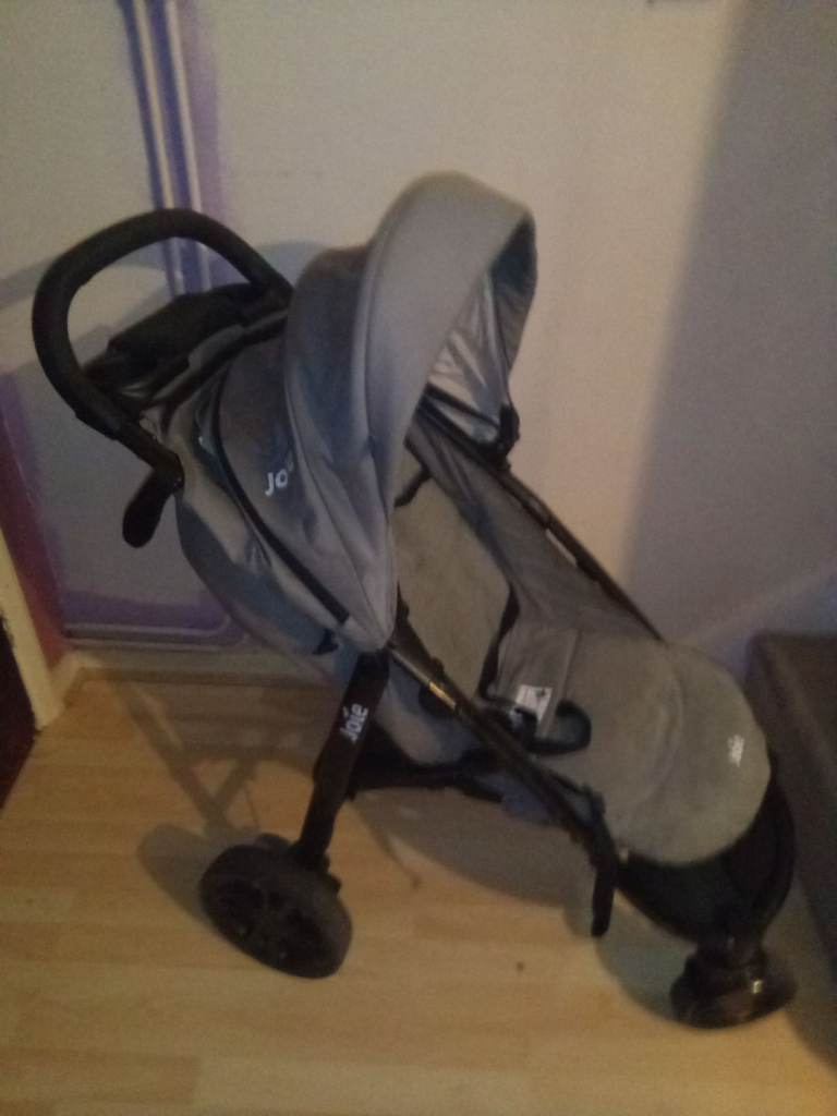 Joli pushchair 