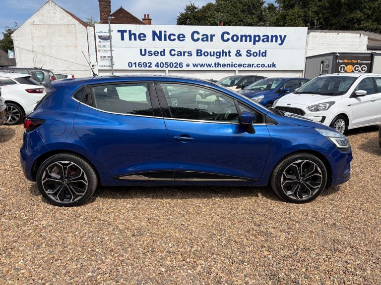 2018 Renault Clio 1.5 dCi 110 Signature Nav 5dr HATCHBACK Diesel Manual