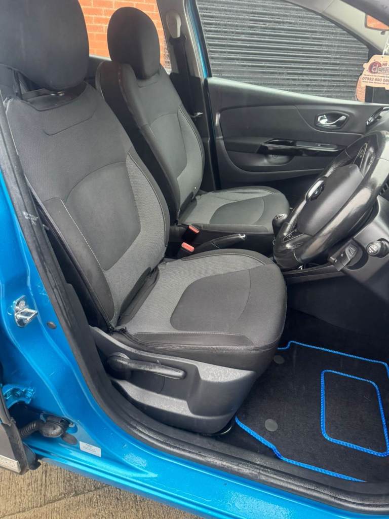 Renault, CAPTUR, Hatchback, 2016, Manual, 898 (cc), 5 doors