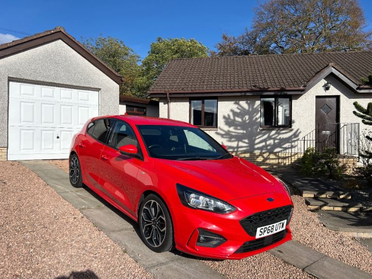 Ford, FOCUS, Hatchback, 2018, Manual, 999 (cc), 5 doors