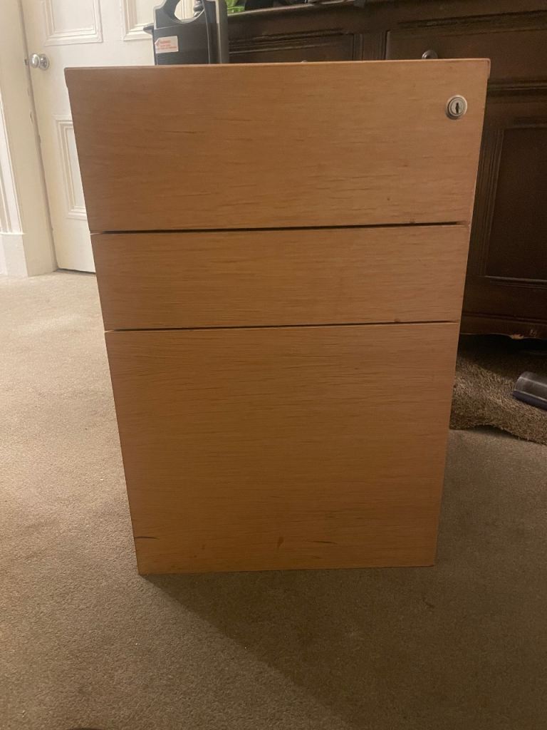 FREE – 3 Drawer Filing Cabinet
