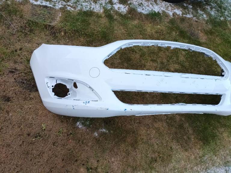 Ford fiesta front bumper. 