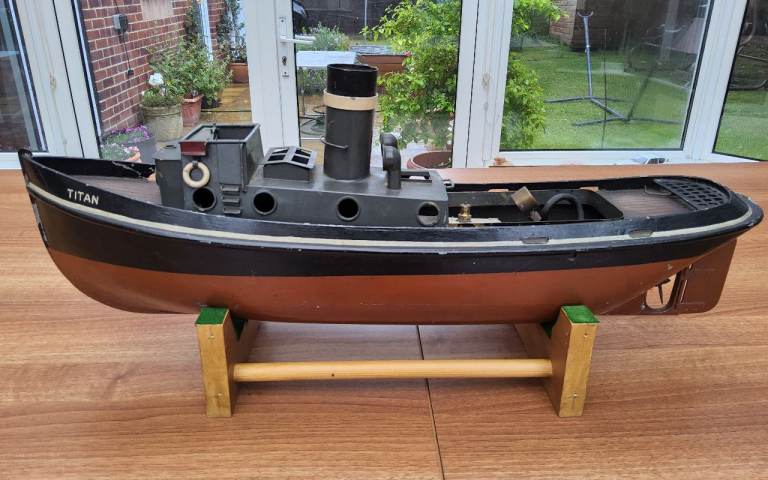 Vintage model live steam boat 