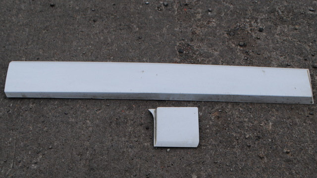 2017 VAUXHALL VIVARO RENAULT TRAFIC 1.6 CDTI NEARSIDE DRIVER SIDE MIDDLE MOULDING TRIM 93453580