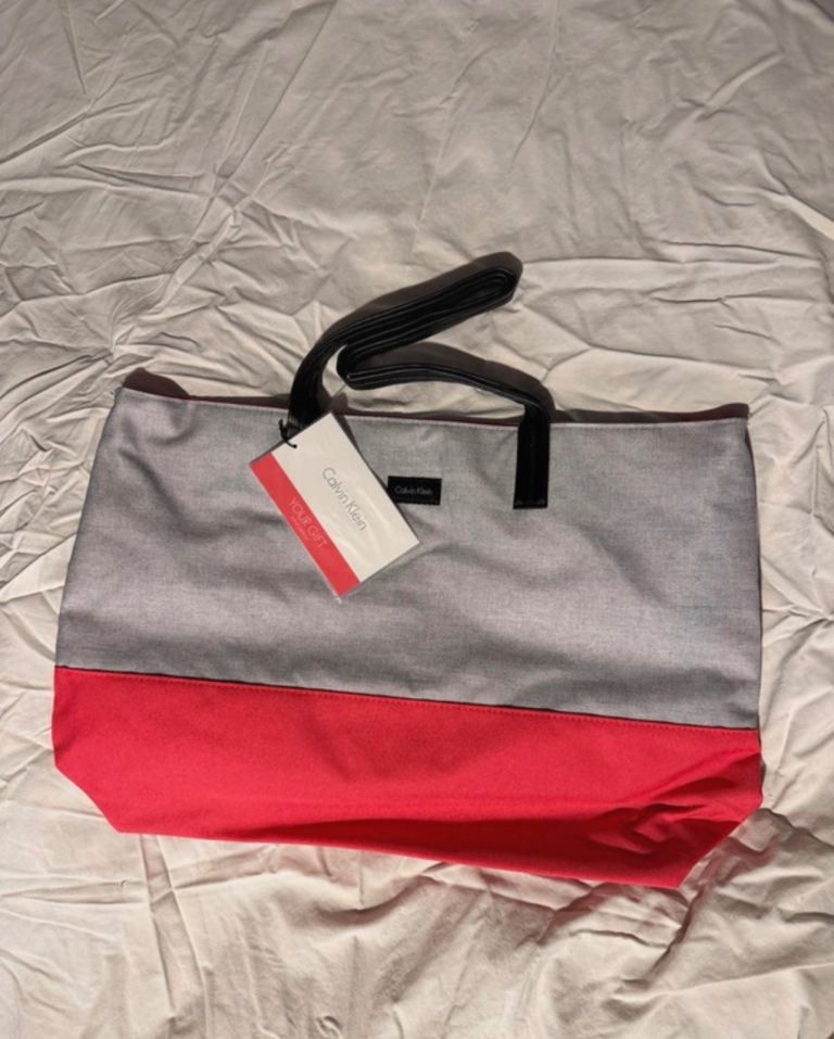 Calvin Klein Tote Bag with tag